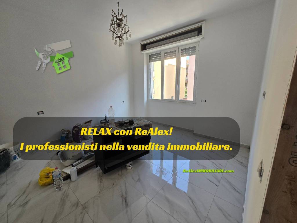 appartamento in vendita a Milano in zona Adriano