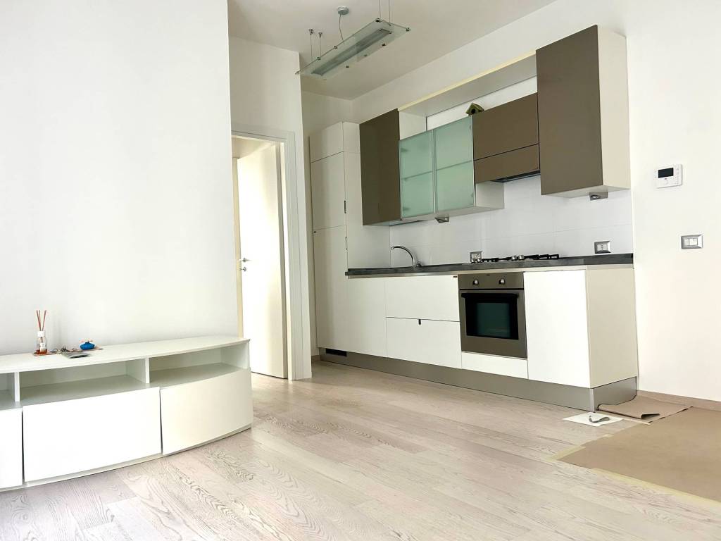 appartamento in vendita a Milano in zona Solari