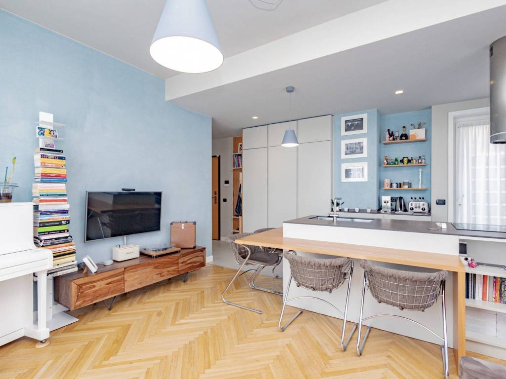 appartamento in vendita a Milano in zona Porta Vittoria