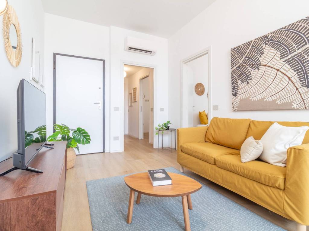 appartamento in vendita a Milano in zona Vigentino