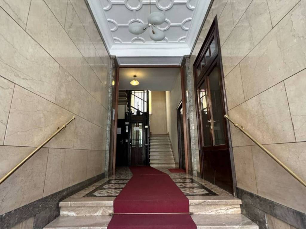 appartamento in vendita a Milano in zona Solari
