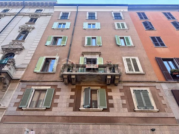 appartamento in vendita a Milano in zona Porta Nuova