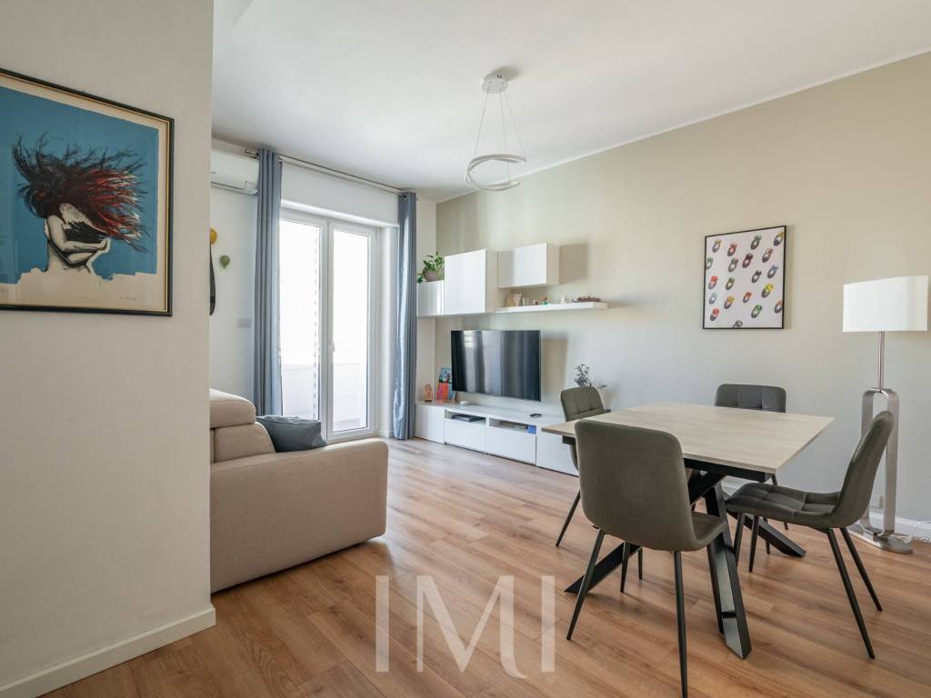 appartamento in vendita a Milano in zona Corvetto