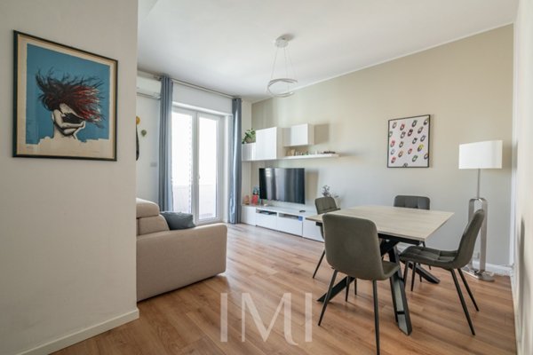 appartamento in vendita a Milano in zona Corvetto