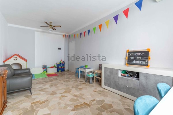 appartamento in vendita a Milano in zona Lorenteggio