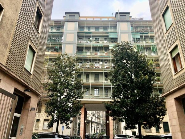 appartamento in vendita a Milano in zona Porta Nuova
