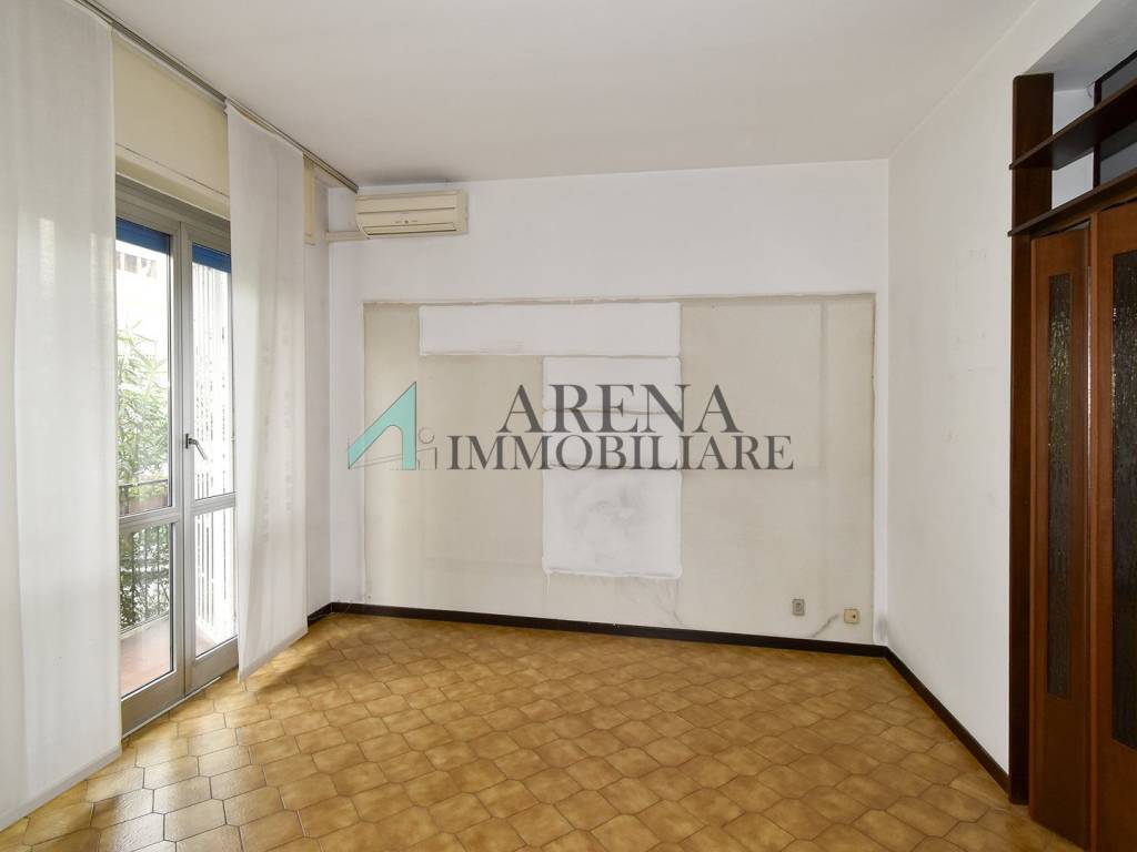 appartamento in vendita a Milano in zona Forlanini