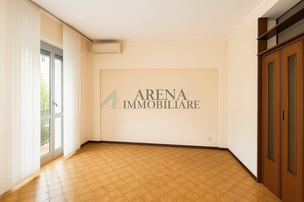 appartamento in vendita a Milano in zona Forlanini