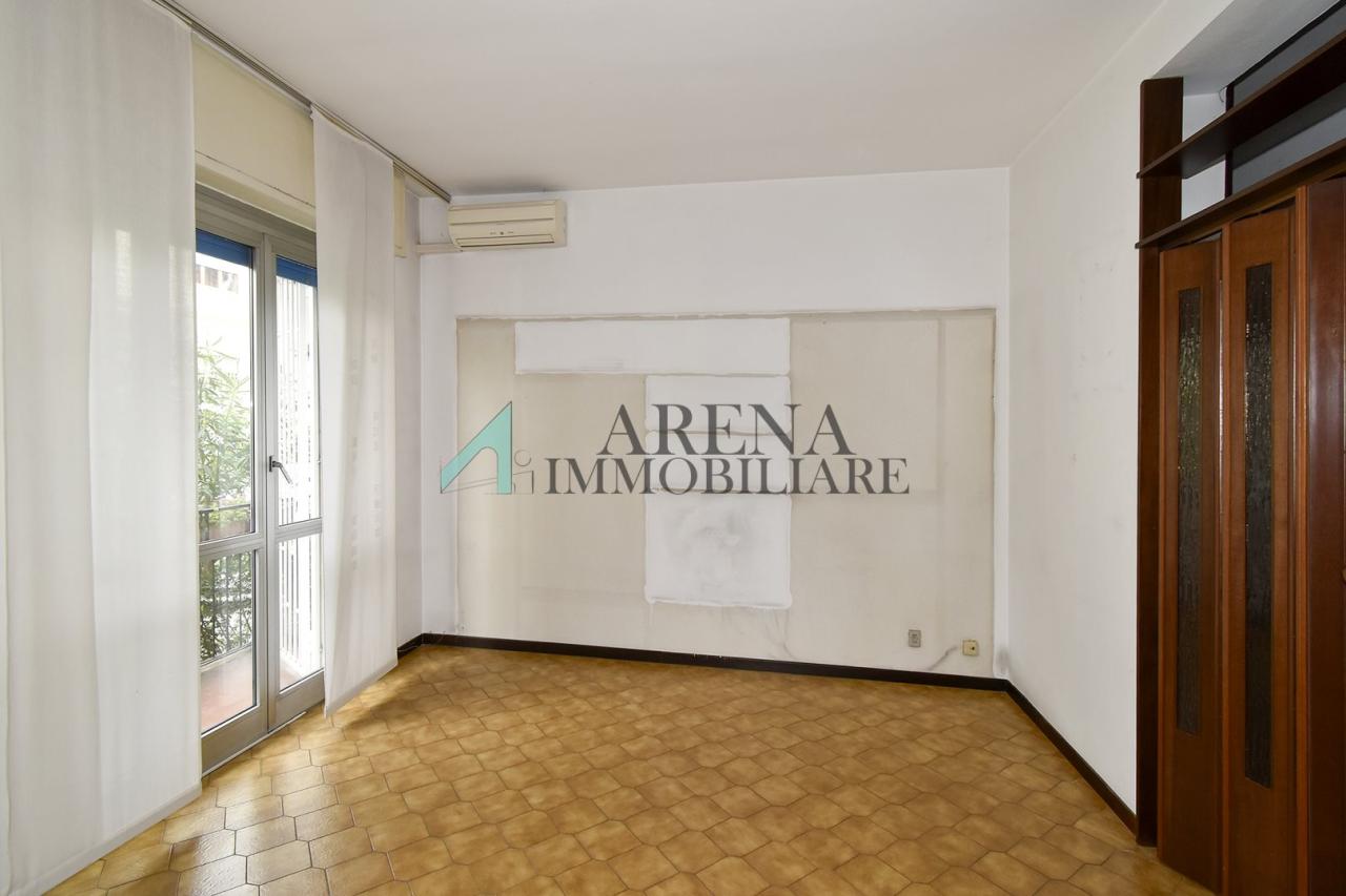 appartamento in vendita a Milano in zona Forlanini
