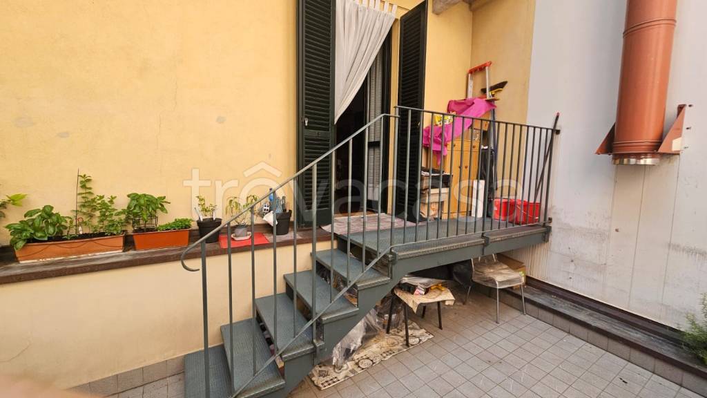 appartamento in vendita a Milano in zona Porta Ticinese