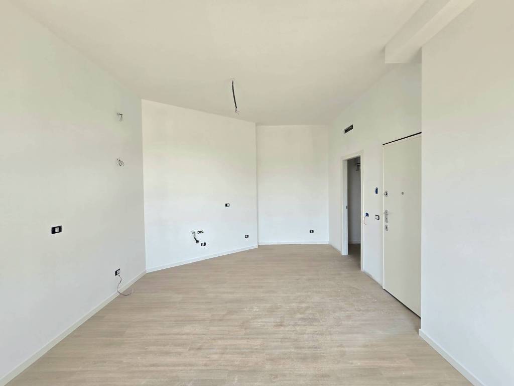 appartamento in vendita a Milano in zona Forlanini
