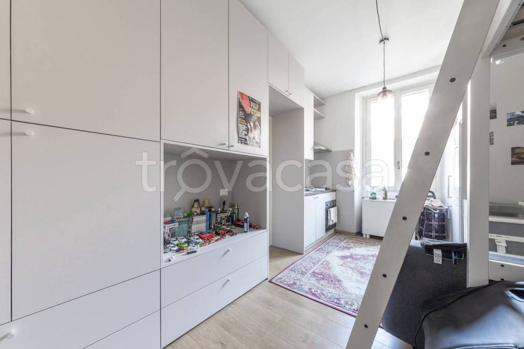 appartamento in vendita a Milano in zona Città Studi
