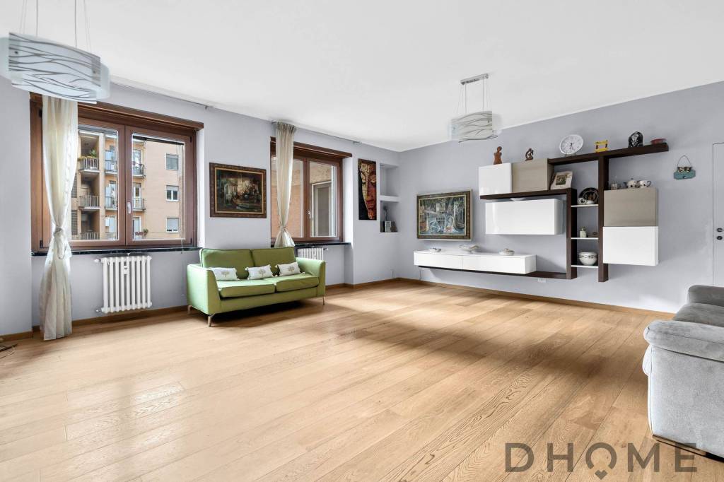 appartamento in vendita a Milano in zona Loreto