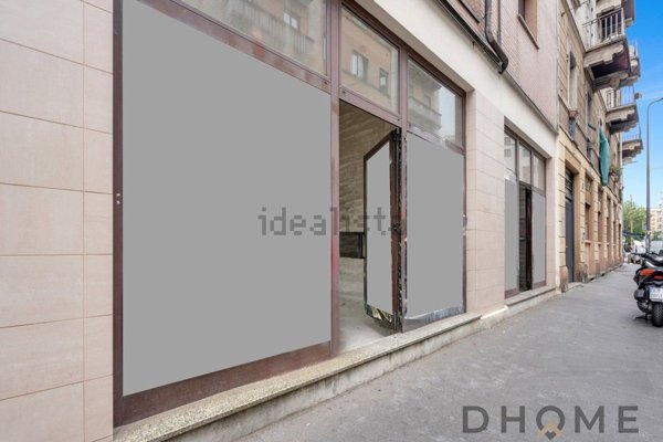 ufficio in vendita a Milano in zona Loreto