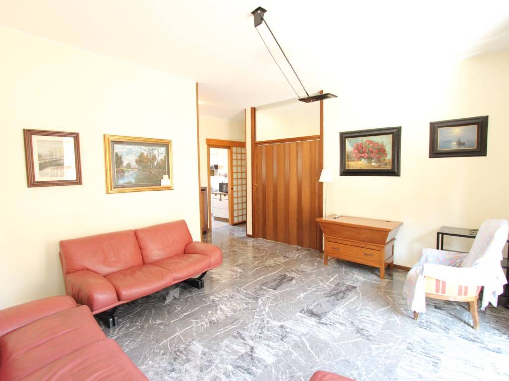 appartamento in vendita a Milano in zona Niguarda