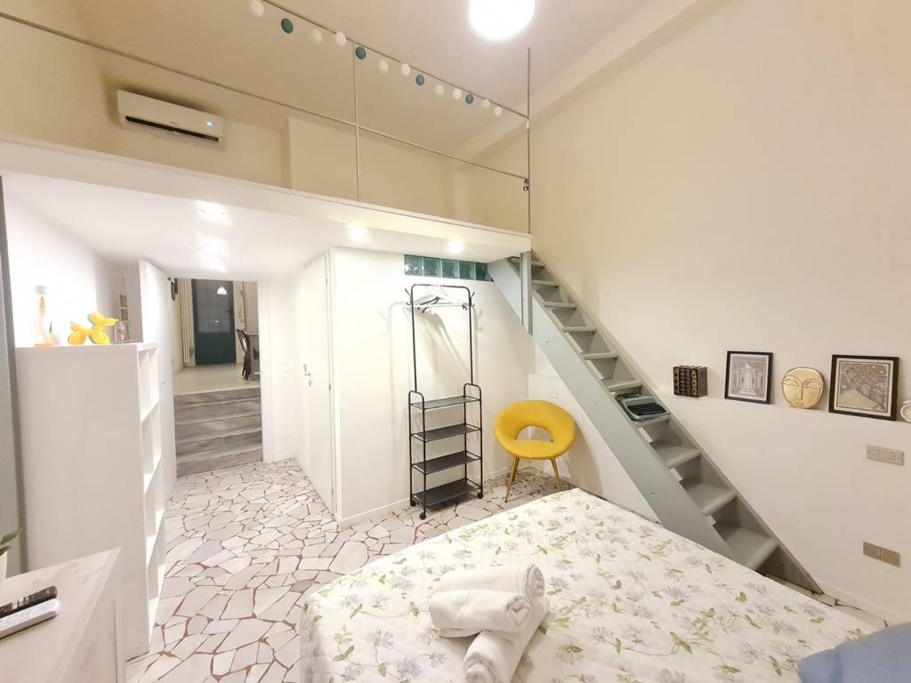 appartamento in vendita a Milano in zona Città Studi