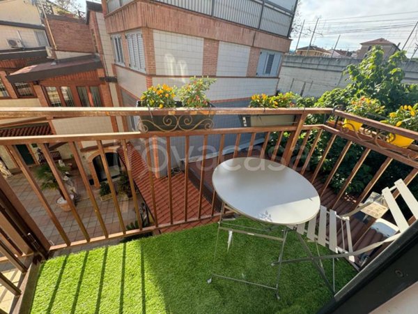 appartamento in vendita a Milano in zona Ortica