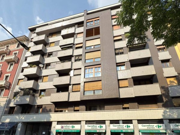 appartamento in vendita a Milano in zona Città Studi
