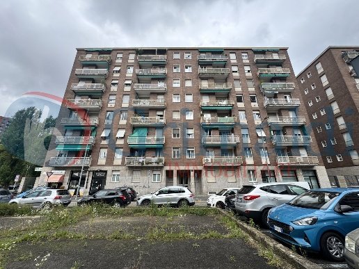 appartamento in vendita a Milano in zona Prato Centenaro