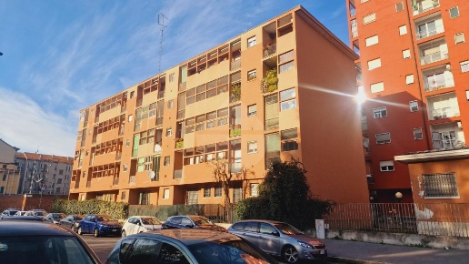 appartamento in vendita a Milano in zona Corvetto