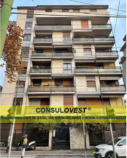 appartamento in vendita a Milano in zona Niguarda