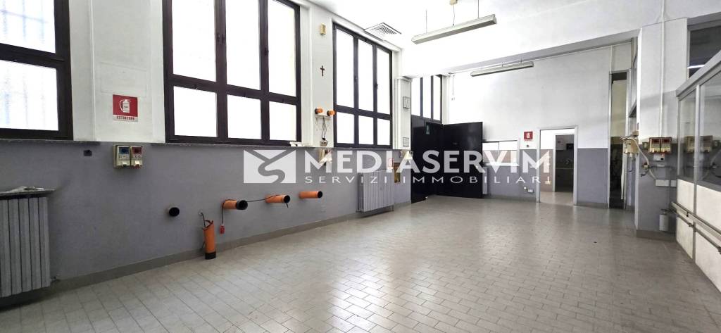 negozio in vendita a Milano