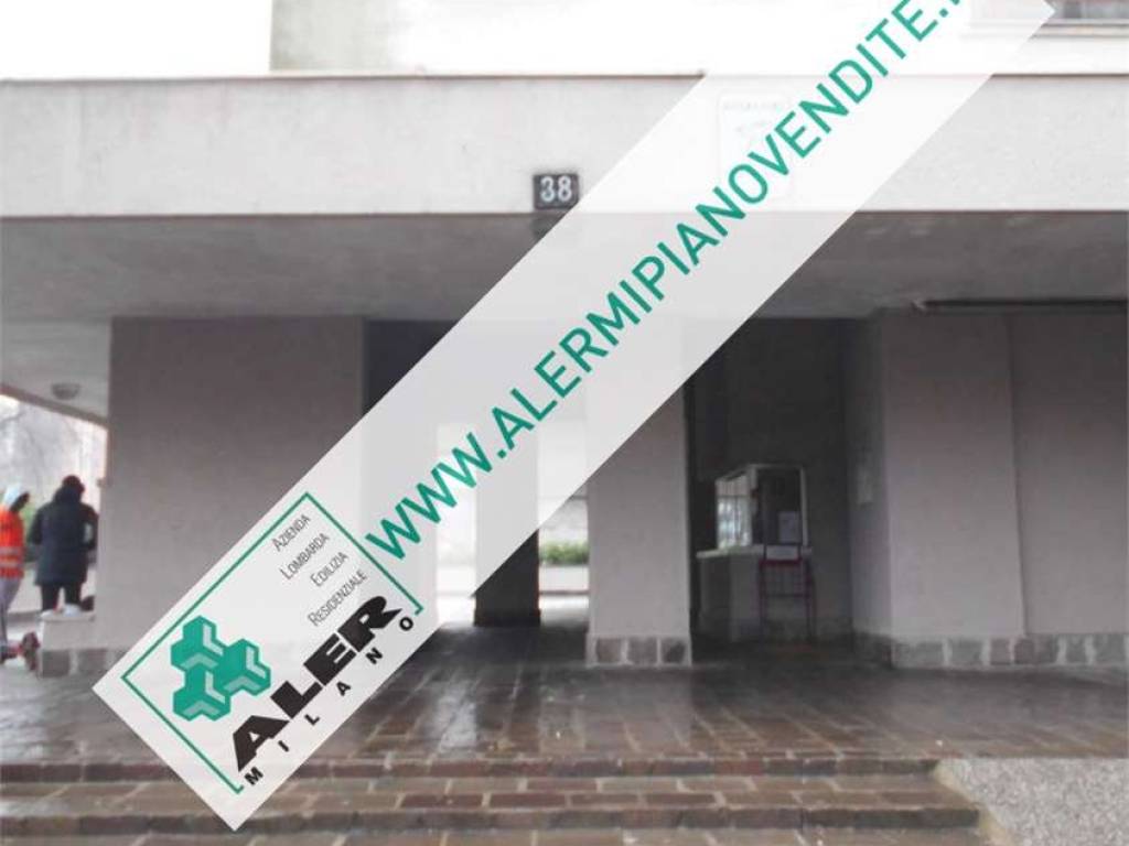 appartamento in vendita a Milano in zona Gratosoglio
