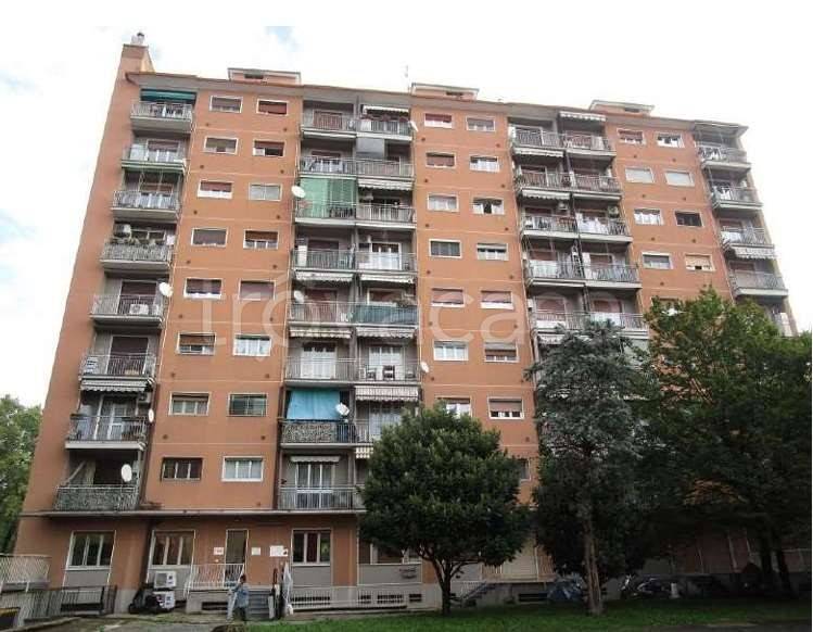 appartamento in vendita a Milano in zona Crescenzago