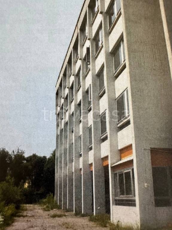 casa indipendente in vendita a Milano in zona Rogoredo