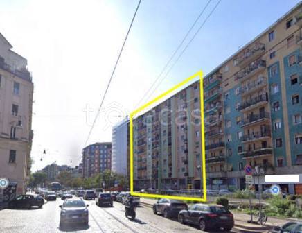 negozio in vendita a Milano in zona Loreto