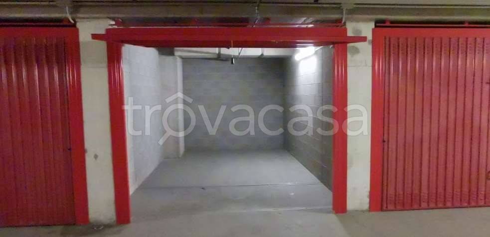 appartamento in vendita a Milano in zona Dergano