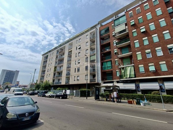 appartamento in vendita a Milano in zona Affori