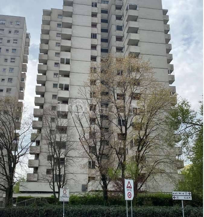 appartamento in vendita a Milano in zona Gratosoglio