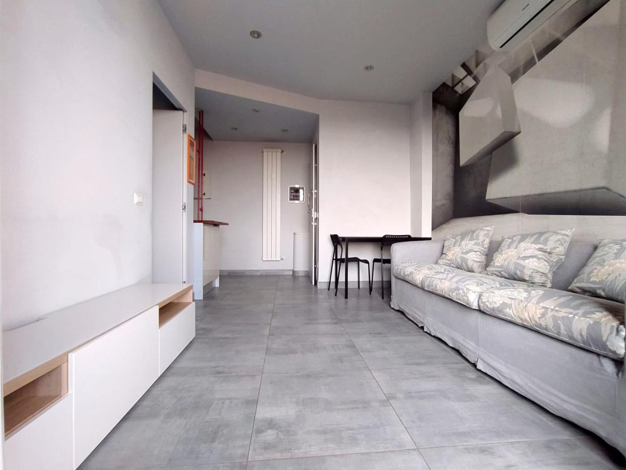 appartamento in vendita a Milano in zona San Cristoforo
