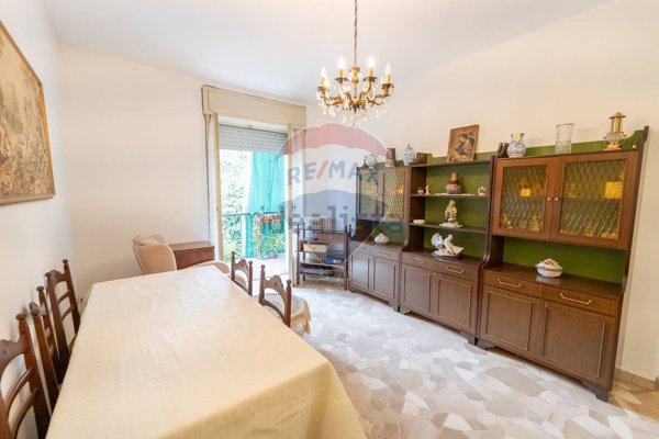 appartamento in vendita a Milano in zona Lorenteggio