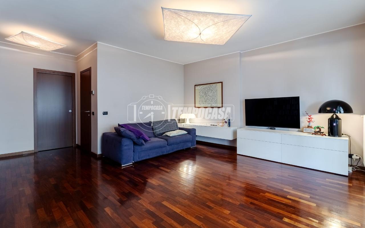 appartamento in vendita a Milano in zona Rogoredo