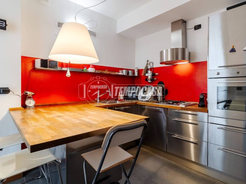 appartamento in vendita a Milano in zona Rogoredo