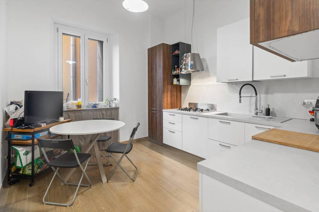appartamento in vendita a Milano in zona Città Studi