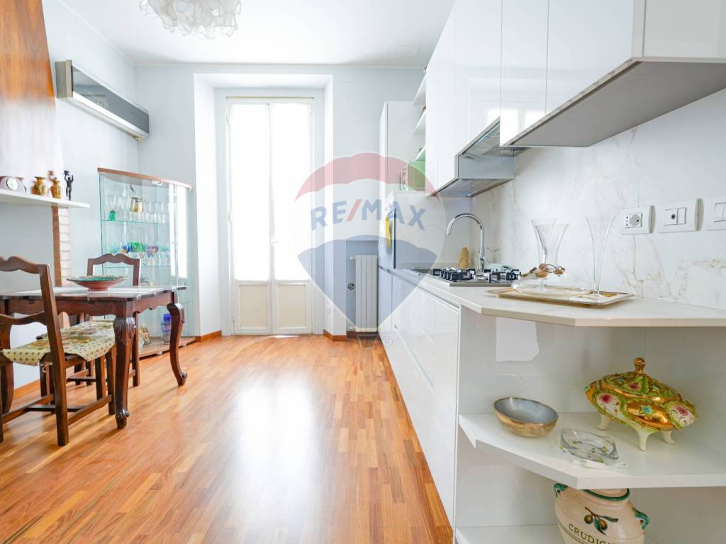 appartamento in vendita a Milano in zona Stazione Centrale