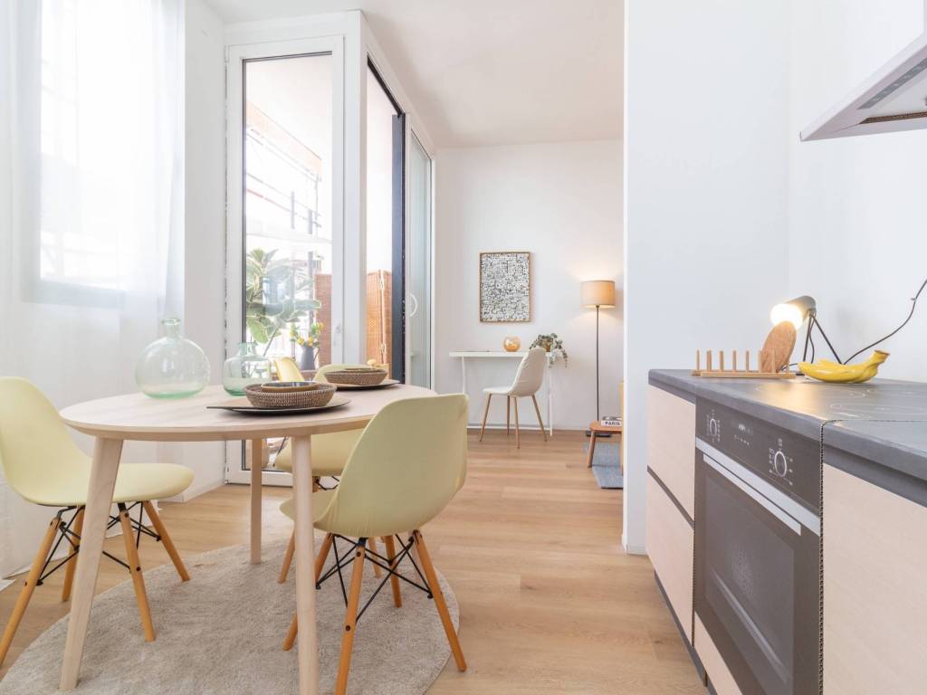 appartamento in vendita a Milano in zona Vigentino