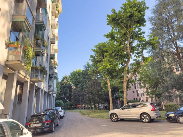 appartamento in vendita a Milano in zona Affori