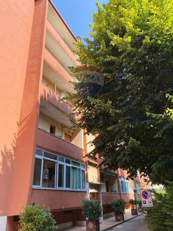appartamento in vendita a Milano in zona Musocco