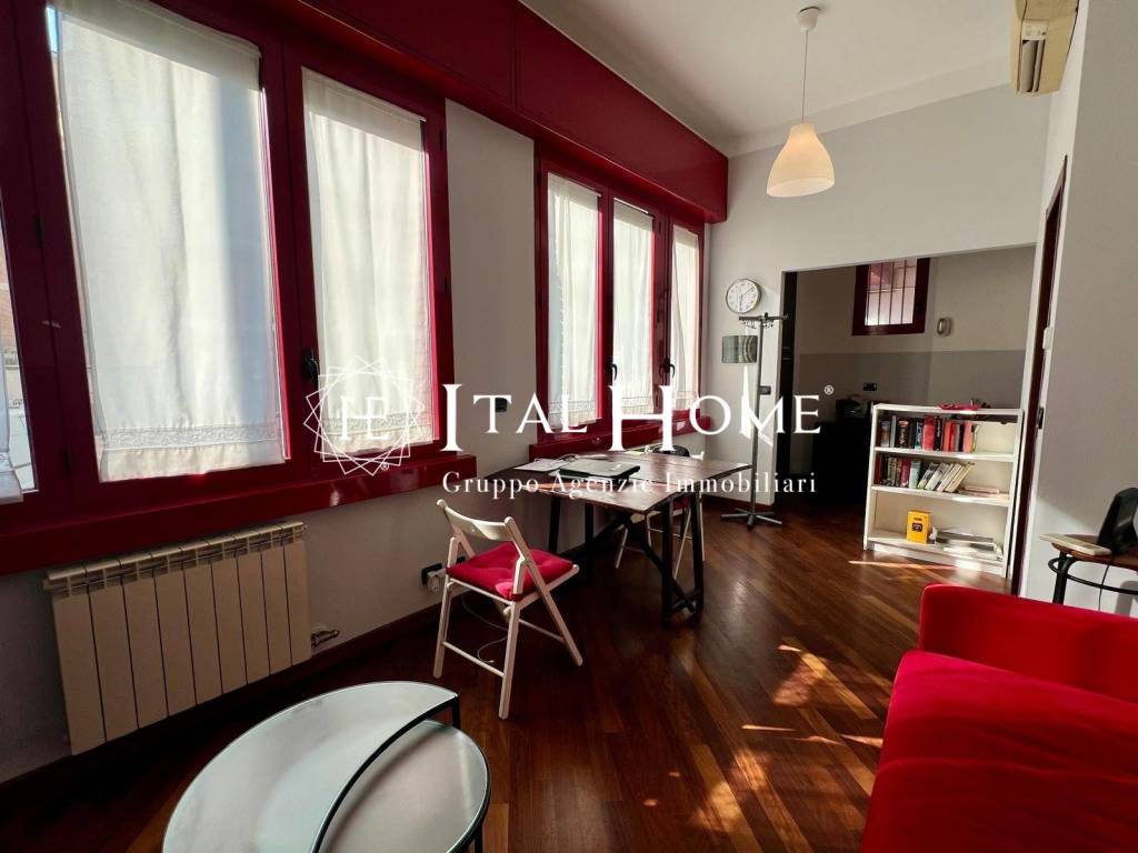 appartamento in vendita a Milano in zona Maggiolina