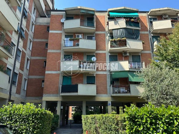 appartamento in vendita a Milano in zona Comasina