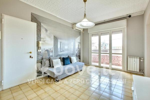 appartamento in vendita a Milano in zona Forze Armate