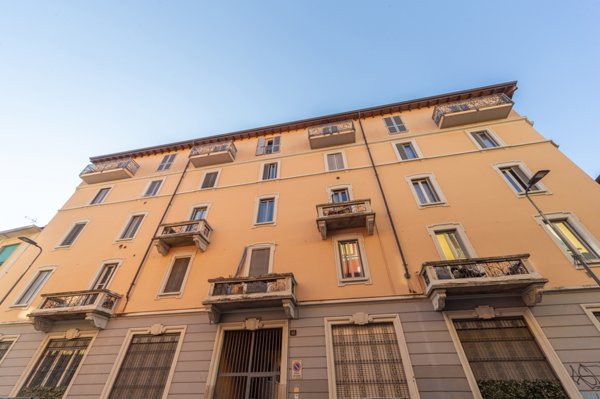 appartamento in vendita a Milano in zona Bocconi