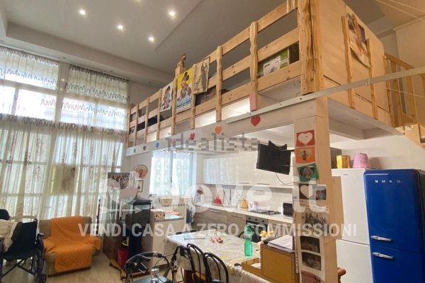 appartamento in vendita a Milano in zona Ponte Lambro