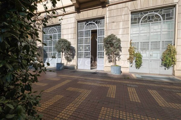 negozio in vendita a Milano in zona Porta Garibaldi