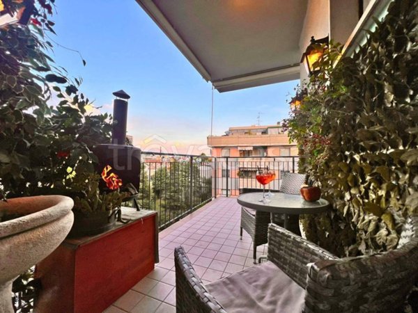 appartamento in vendita a Milano in zona Dergano