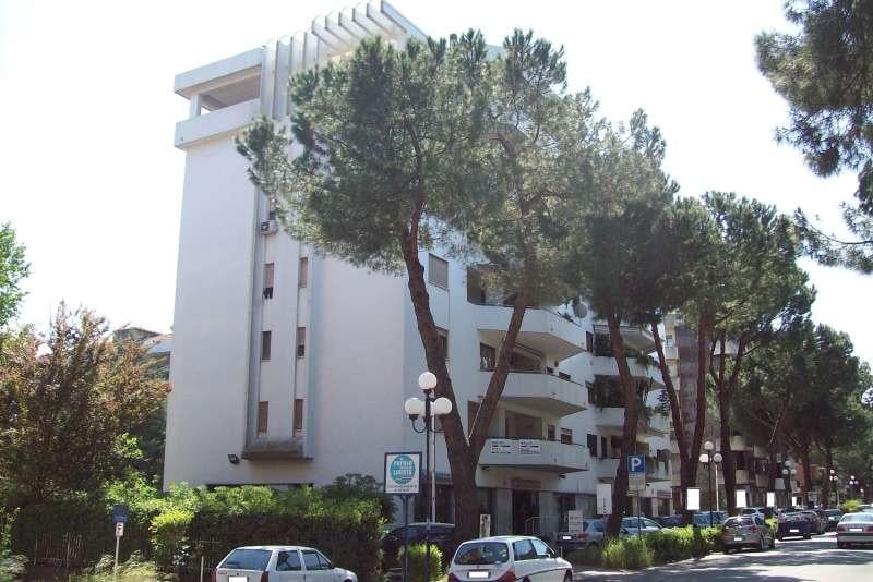 appartamento in vendita a Milano in zona Dergano
